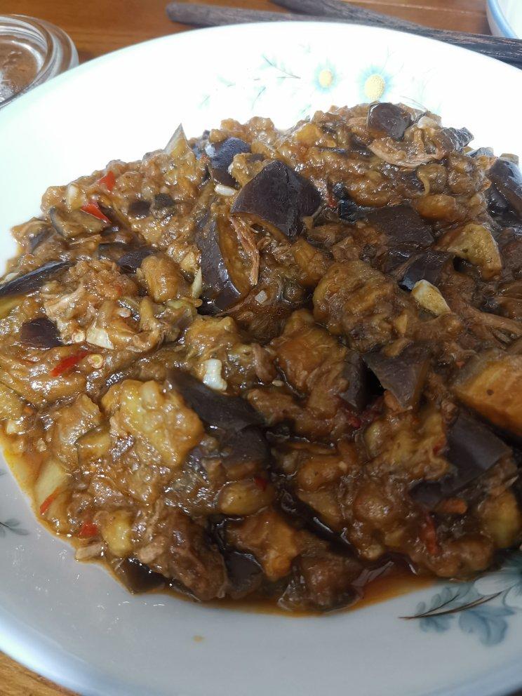 开胃下饭菜！巨简单的家常鱼香茄子煲