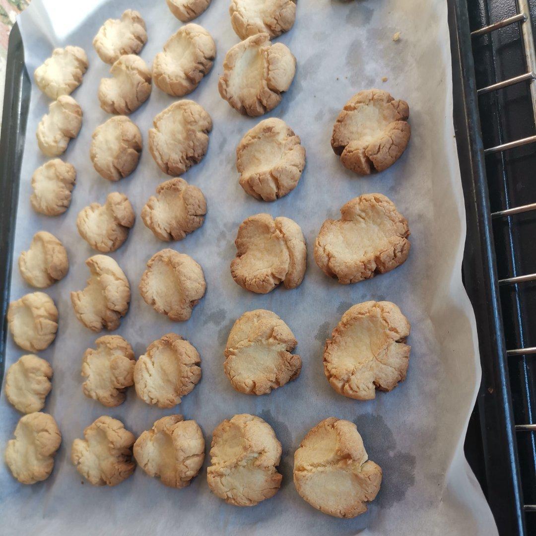 入口即化的玛格丽特饼干🔥酥得掉渣渣，零失败超简单！