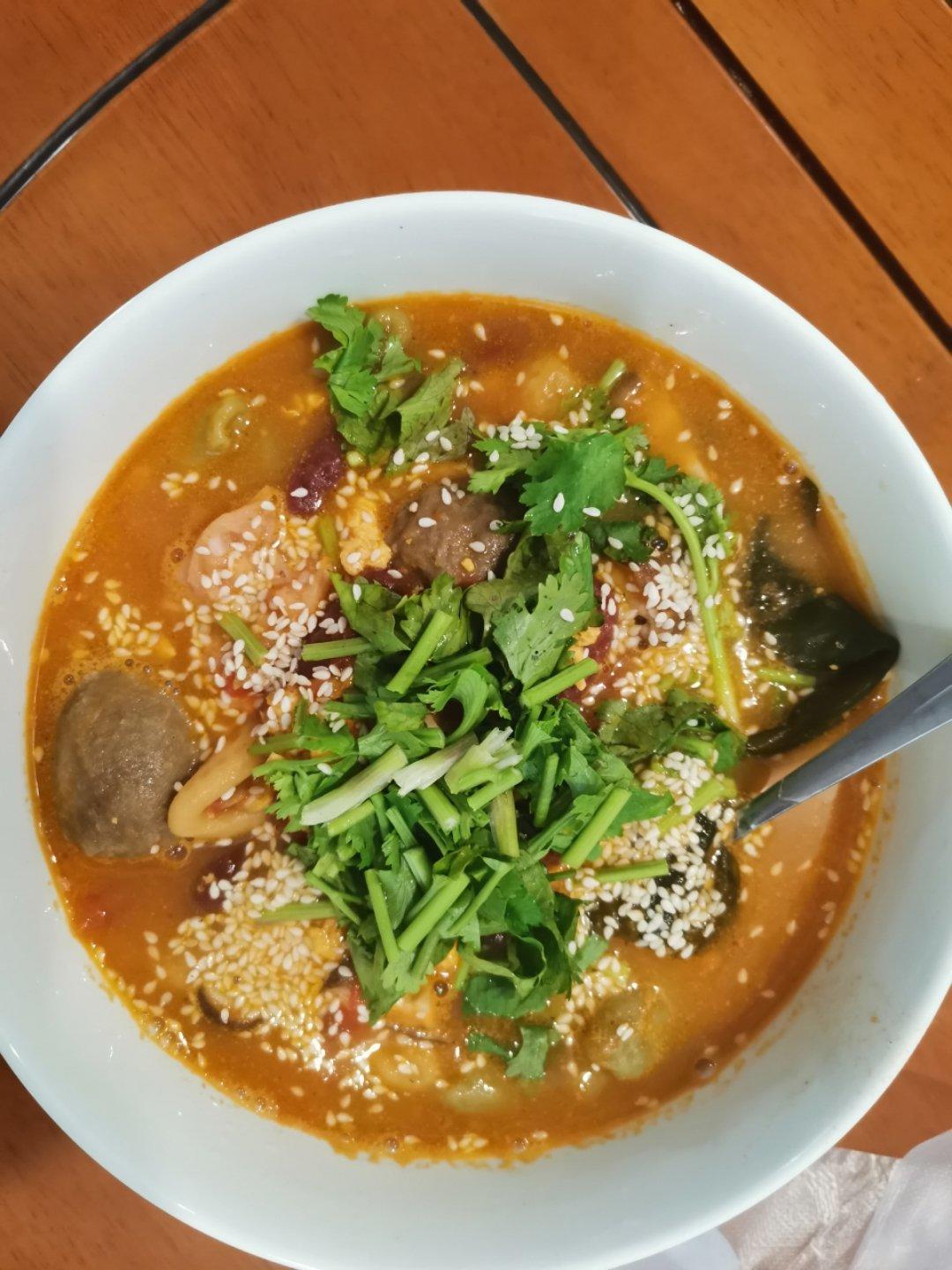 比麻辣烫好吃百倍！自制超过瘾巨解馋麻辣拌