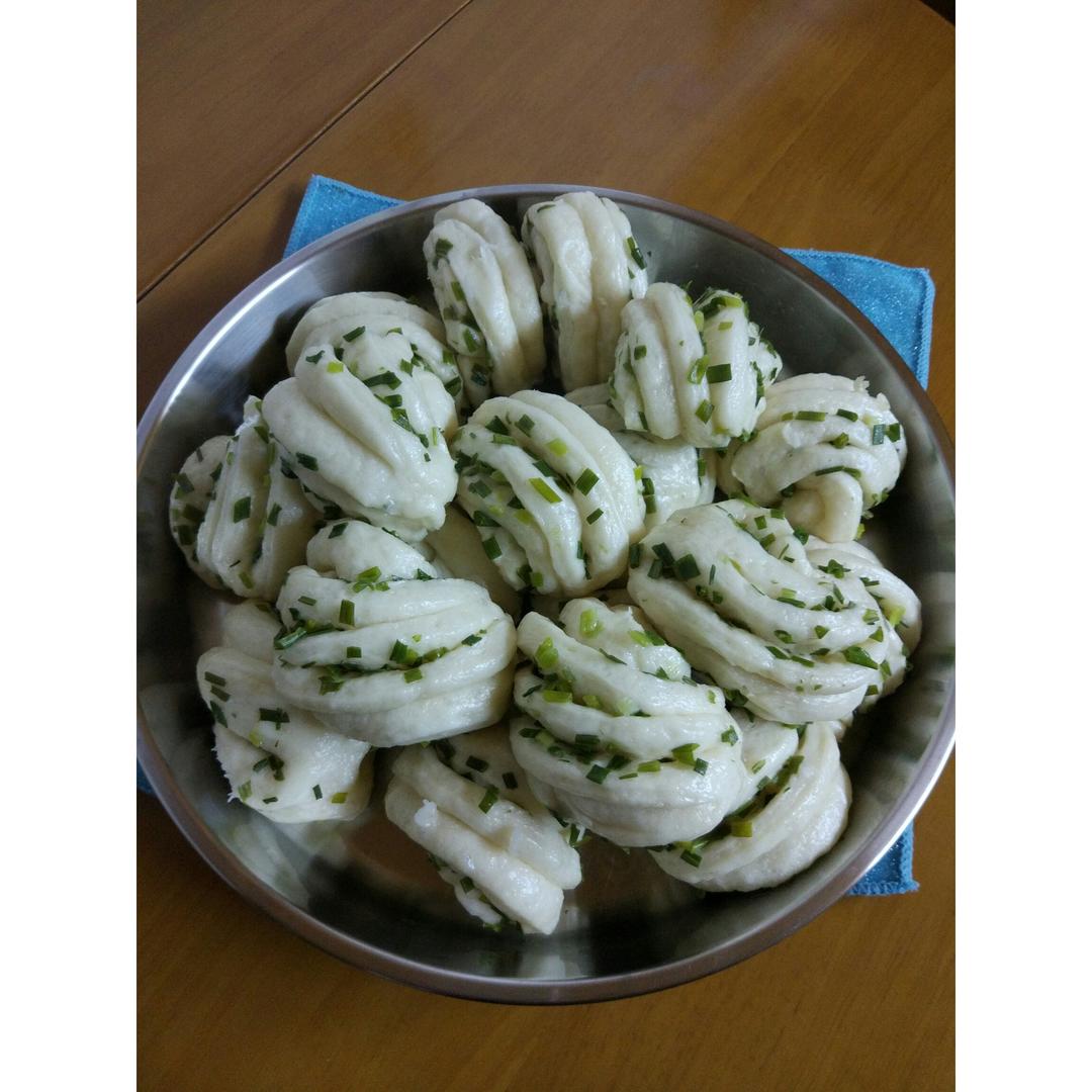 葱油花卷 Steamed Roll
