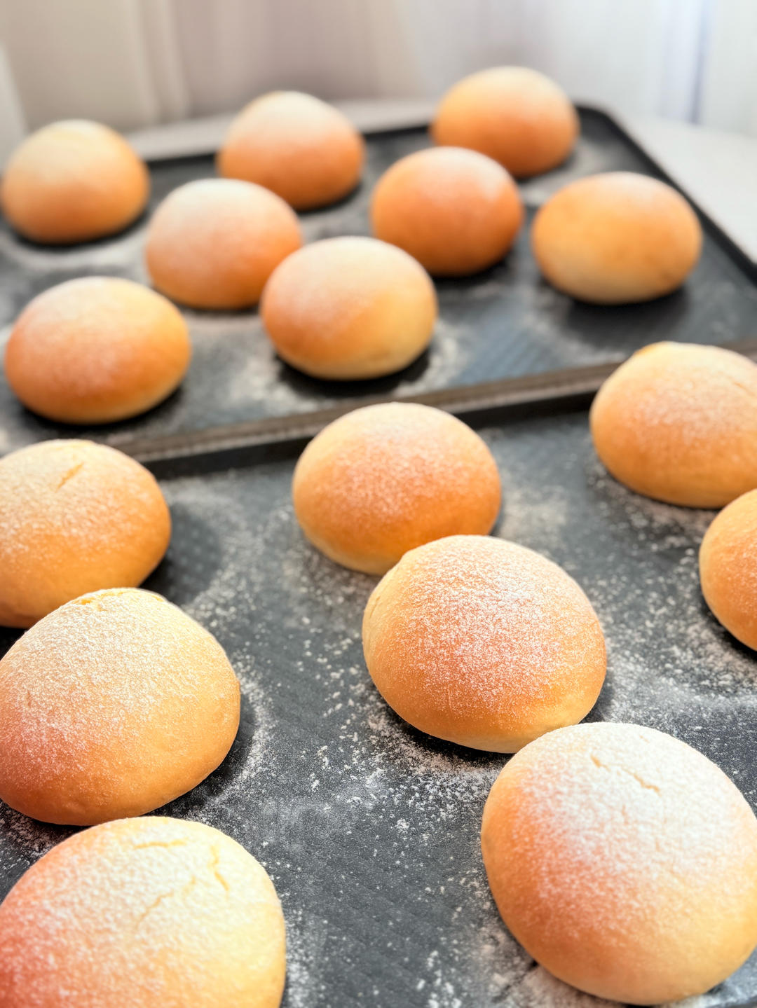 一口爆浆｜夏日必做冰面包｜蓝莓/树莓/芒果三个口味