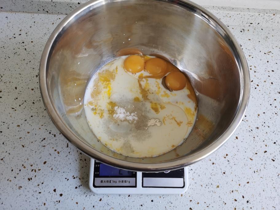 纯奶手撕吐司的做法 步骤1