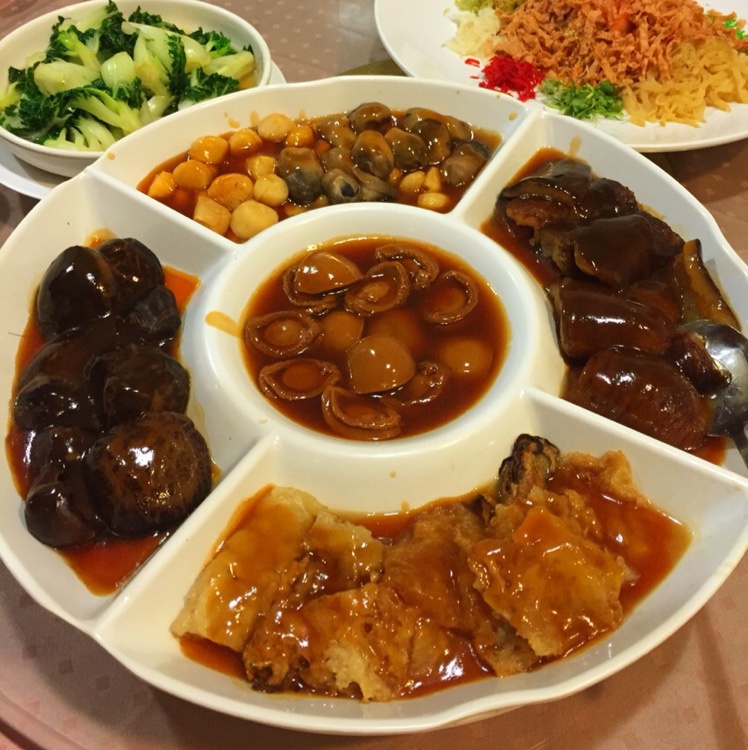贺年盆菜