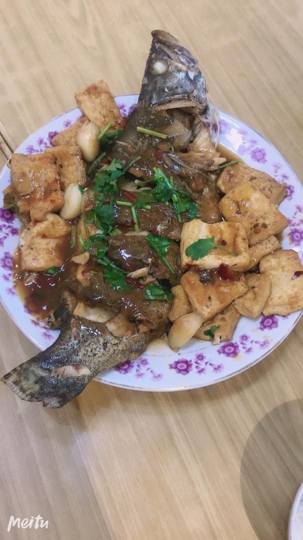 家常红烧鱼