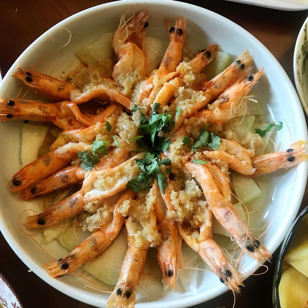 蒜蓉粉丝蒸大虾