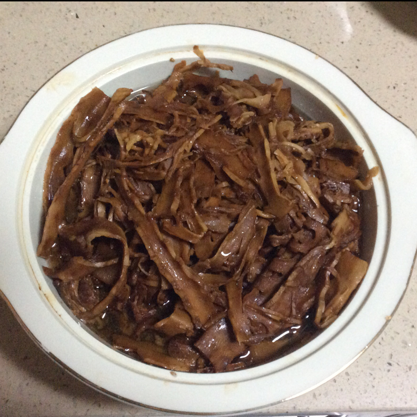 水笋烧肉