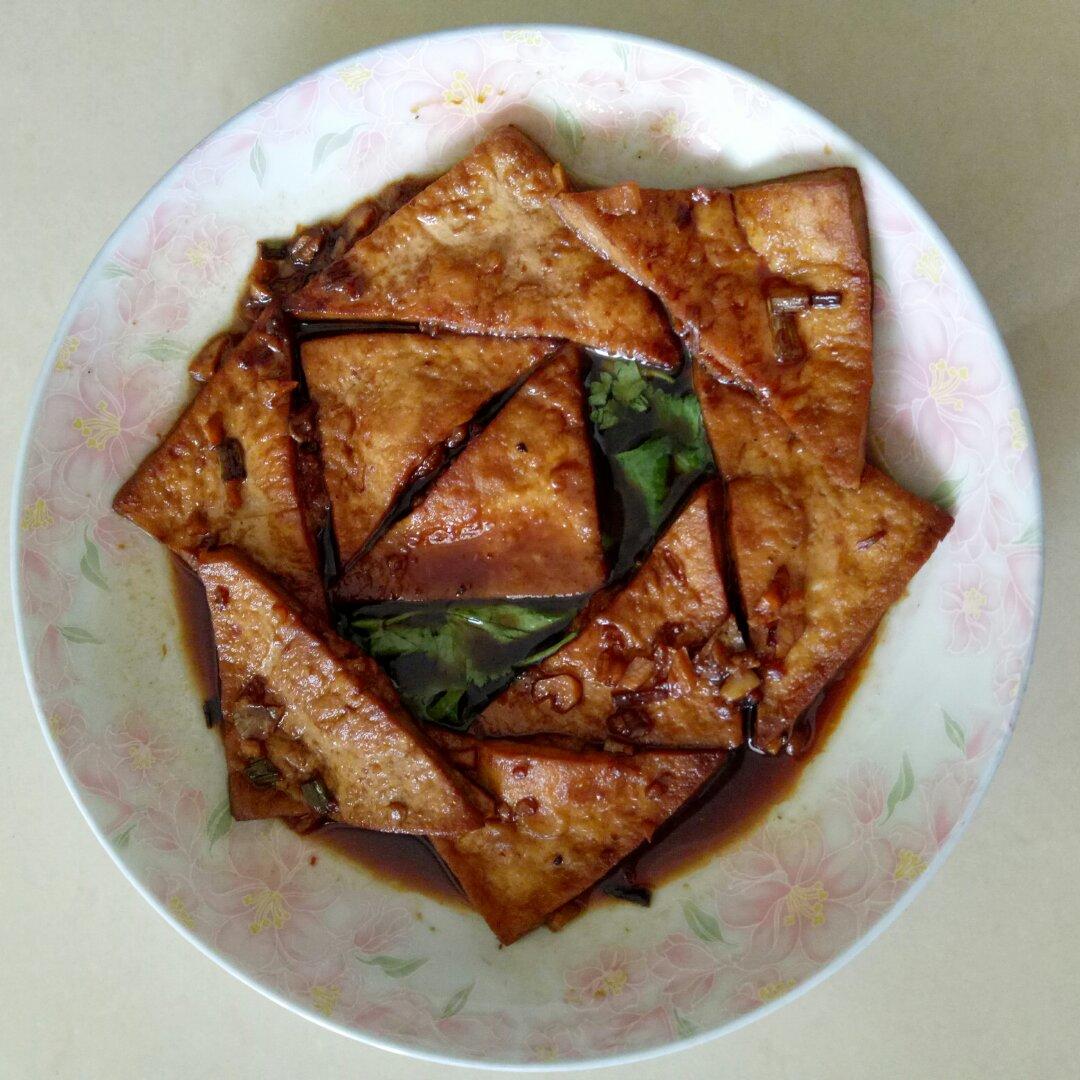 来自吃货做的红烧豆腐干