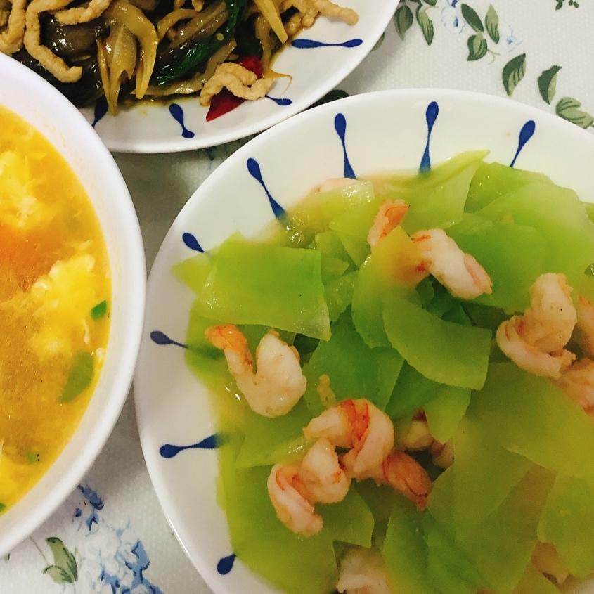 [孕妇食谱]莴笋炒虾仁