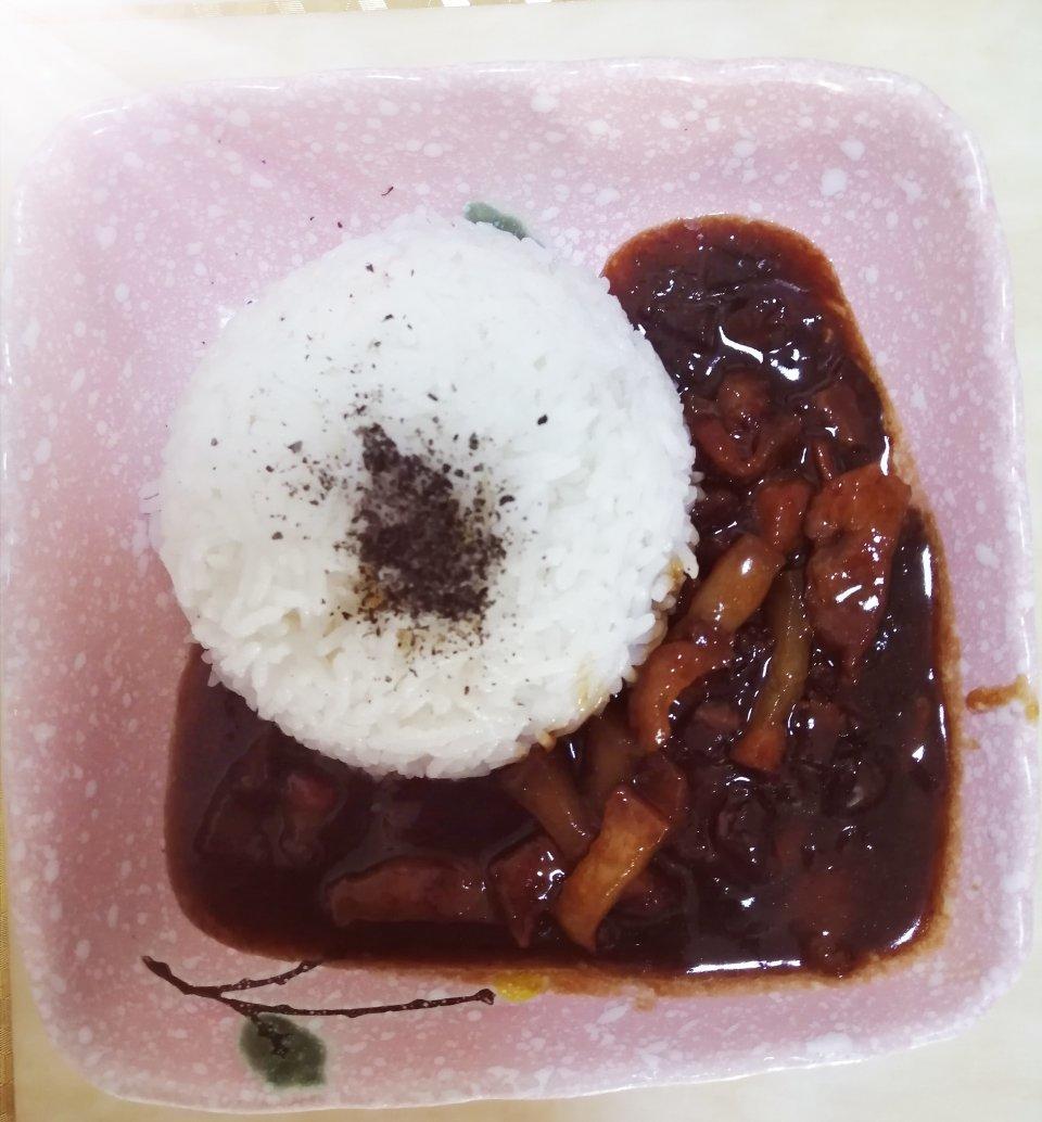 台式卤肉饭
