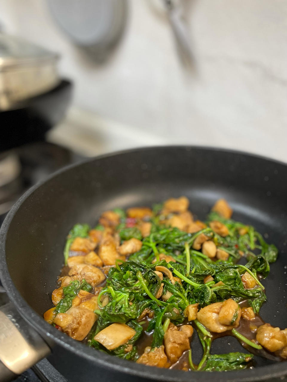 罗勒鸡 Basil Chicken，超级好吃快手菜 | 就这样