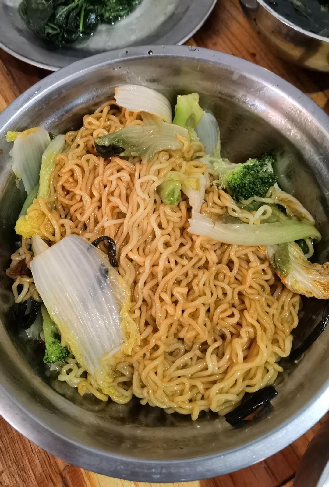 10分钟搞定的一碗葱油拌面