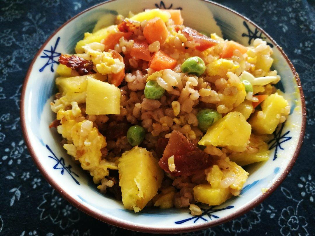 菠萝炒饭