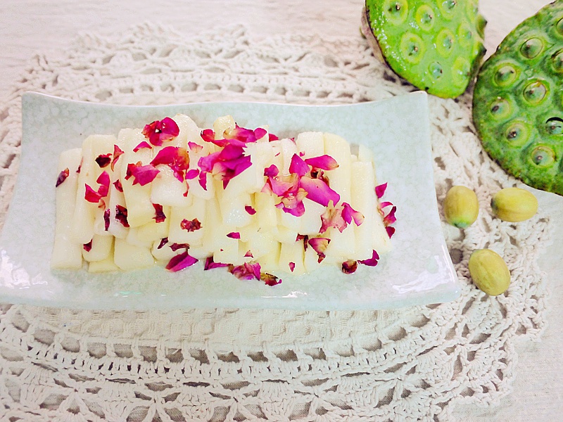 玫瑰酒酿蜜山药