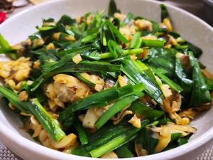 韭菜炒花甲肉的做法 步骤7