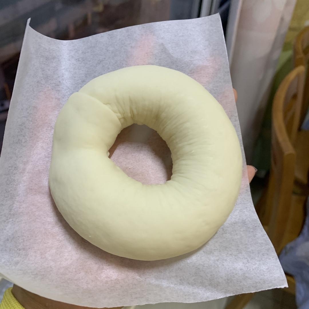 无油低糖的健康主食面包：芝麻贝果