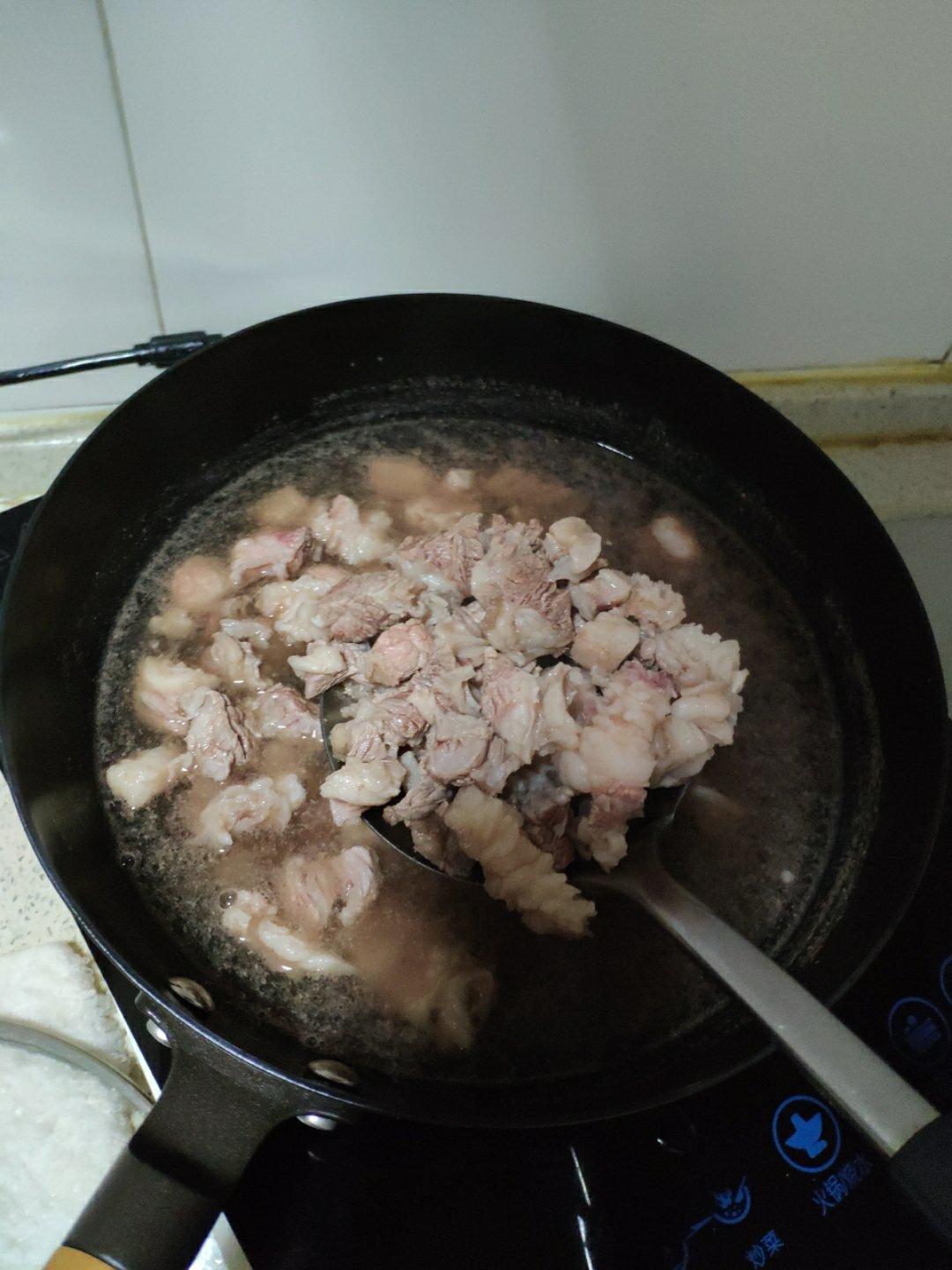 堂妈的土豆炖牛腩