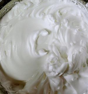 无奶低糖低油蛋糕卷（不回缩）的做法 步骤3
