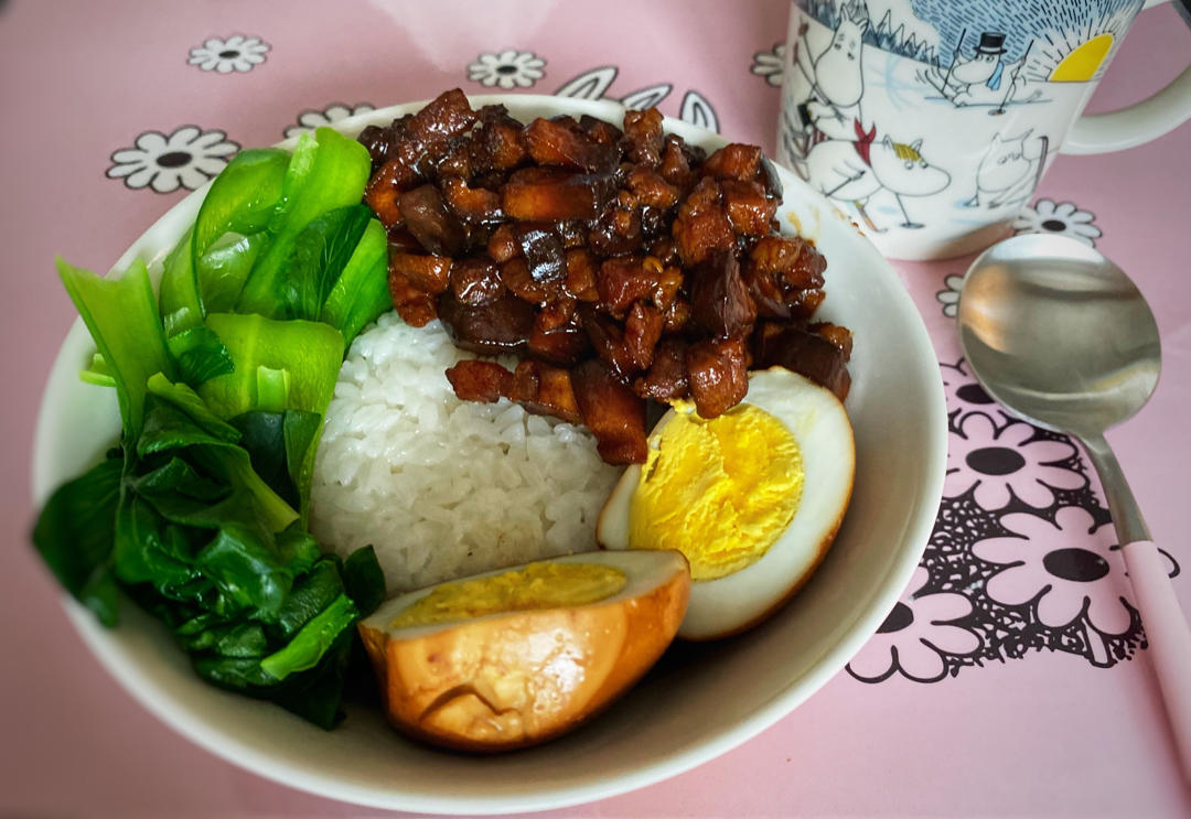 虎哥的卤肉饭