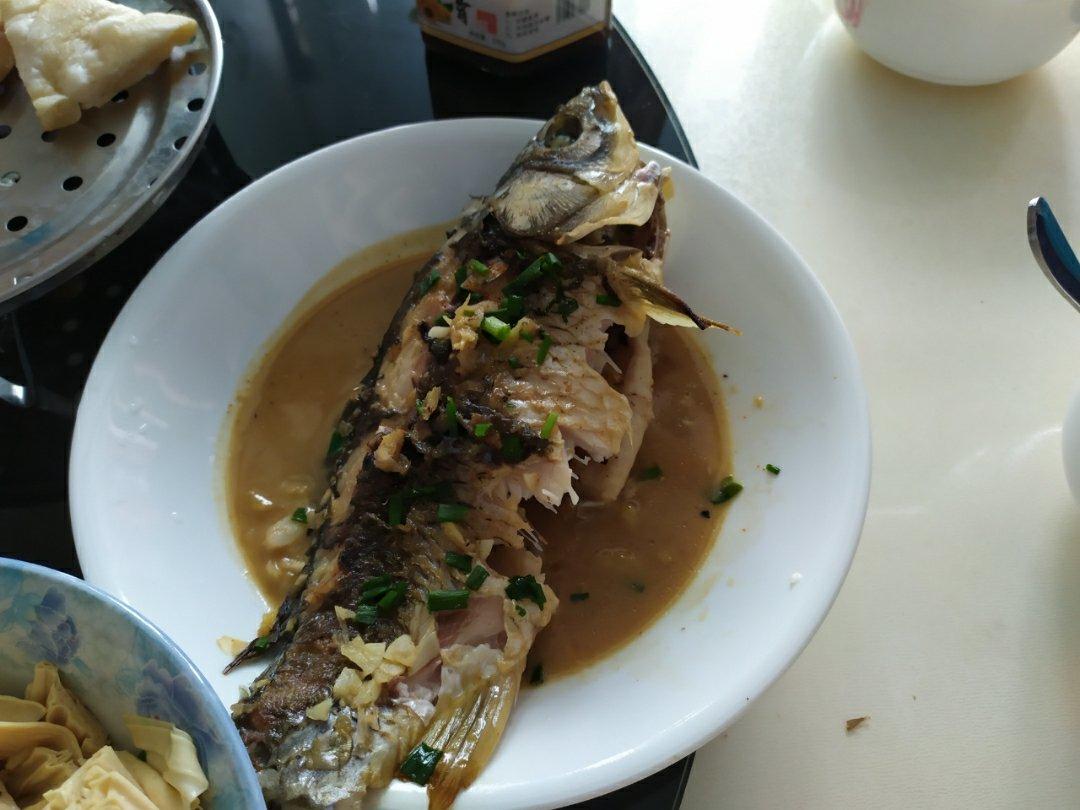 红烧鲫鱼
