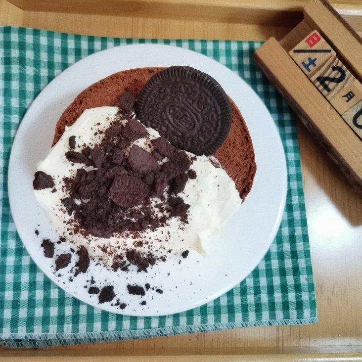 超浓郁卷不裂的巧克力蛋糕卷