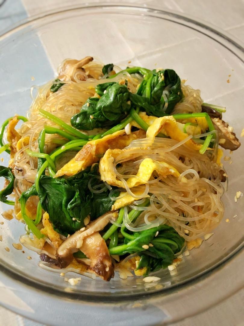 凉拌粉丝菠菜