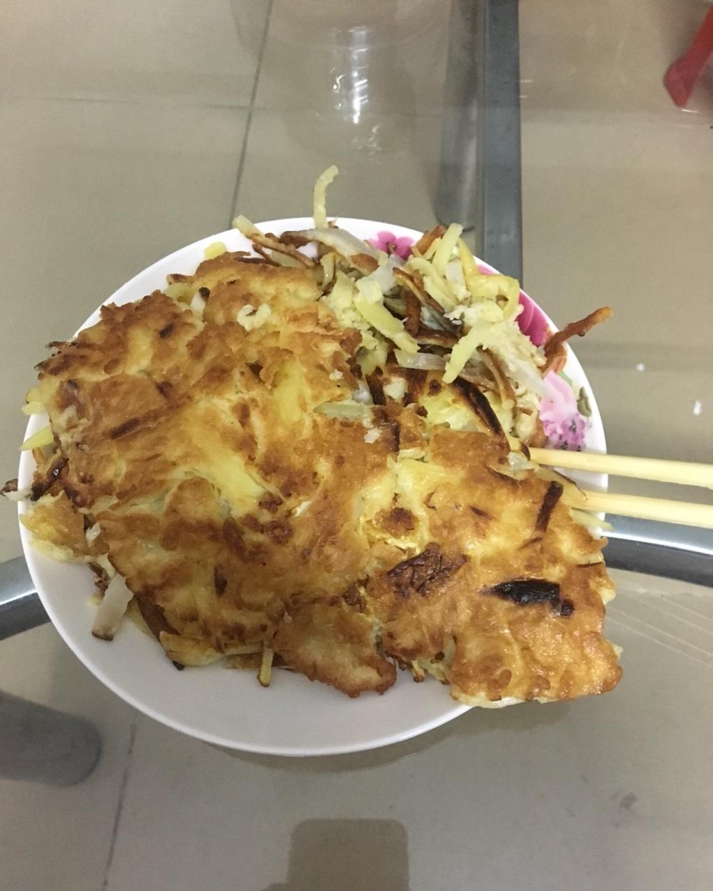 土豆丝鸡蛋饼