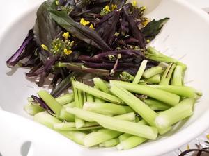 清炒紫菜苔的做法 步骤3