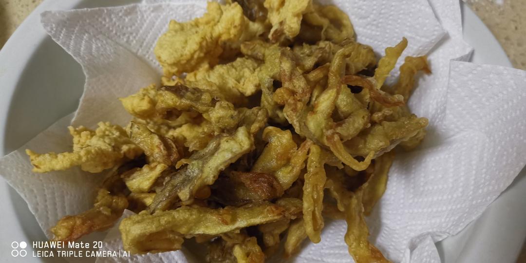 软炸蘑菇（平菇）