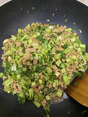 芹菜肉沫的做法 步骤7