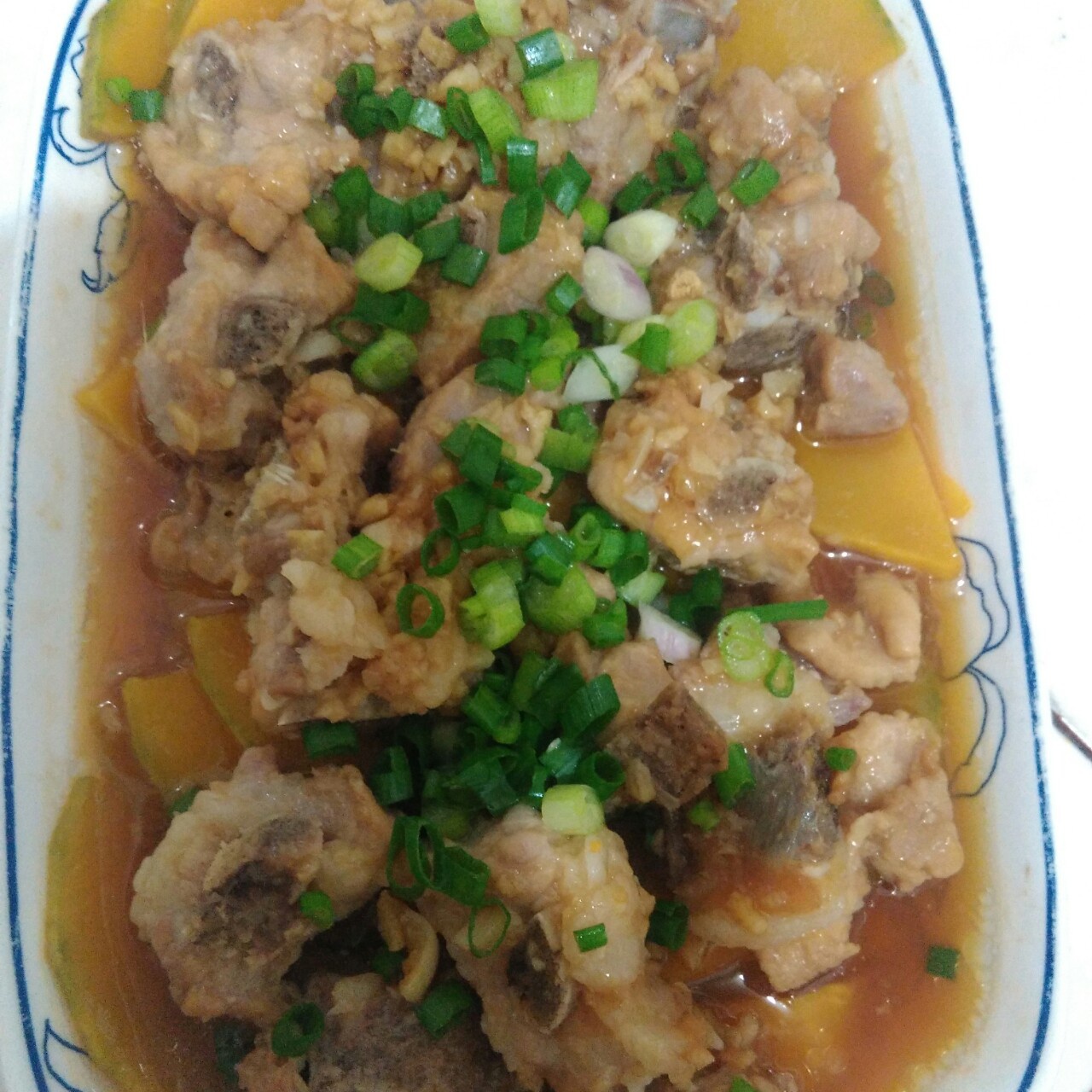 南瓜蒸排骨