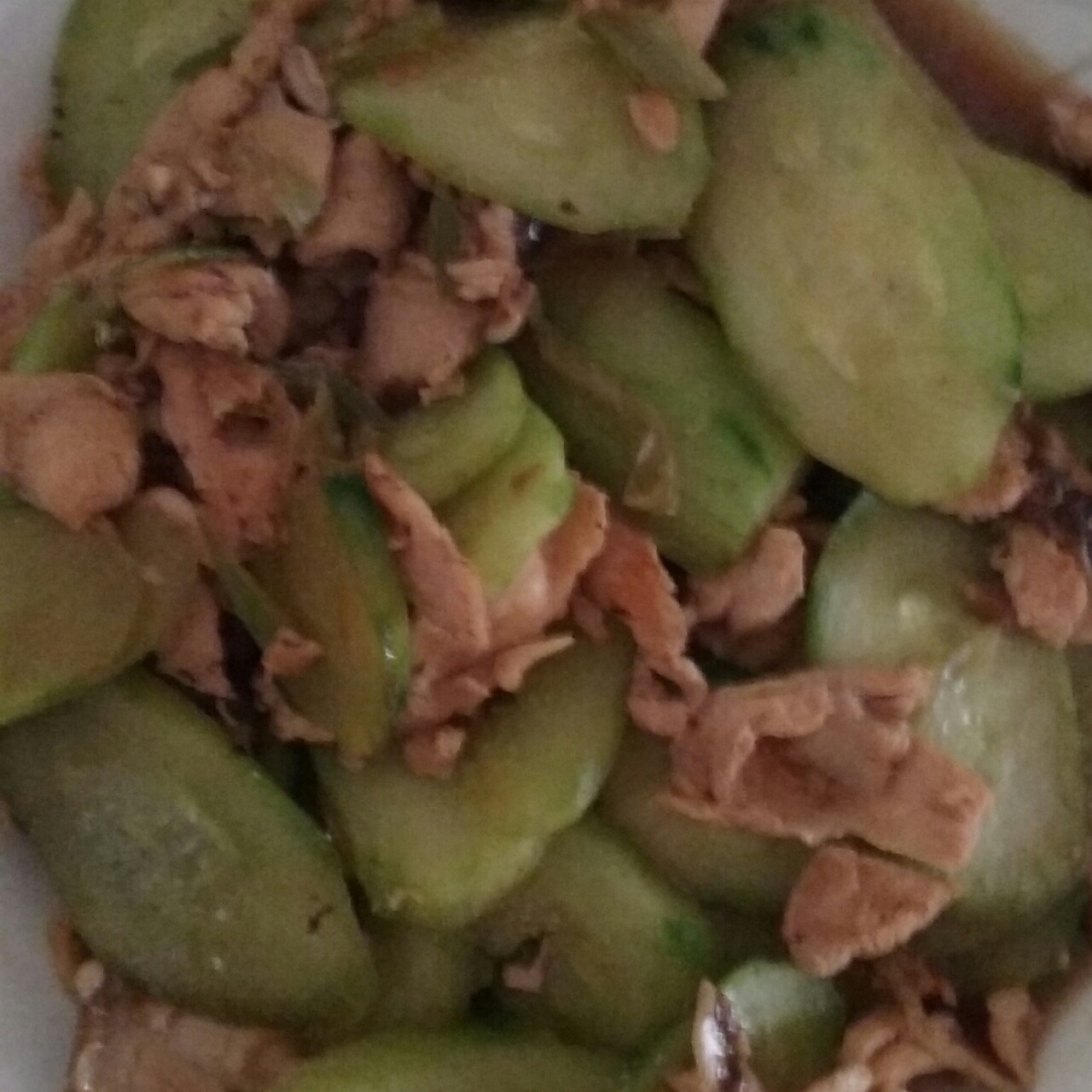 西兰花香菇炒鸡肉