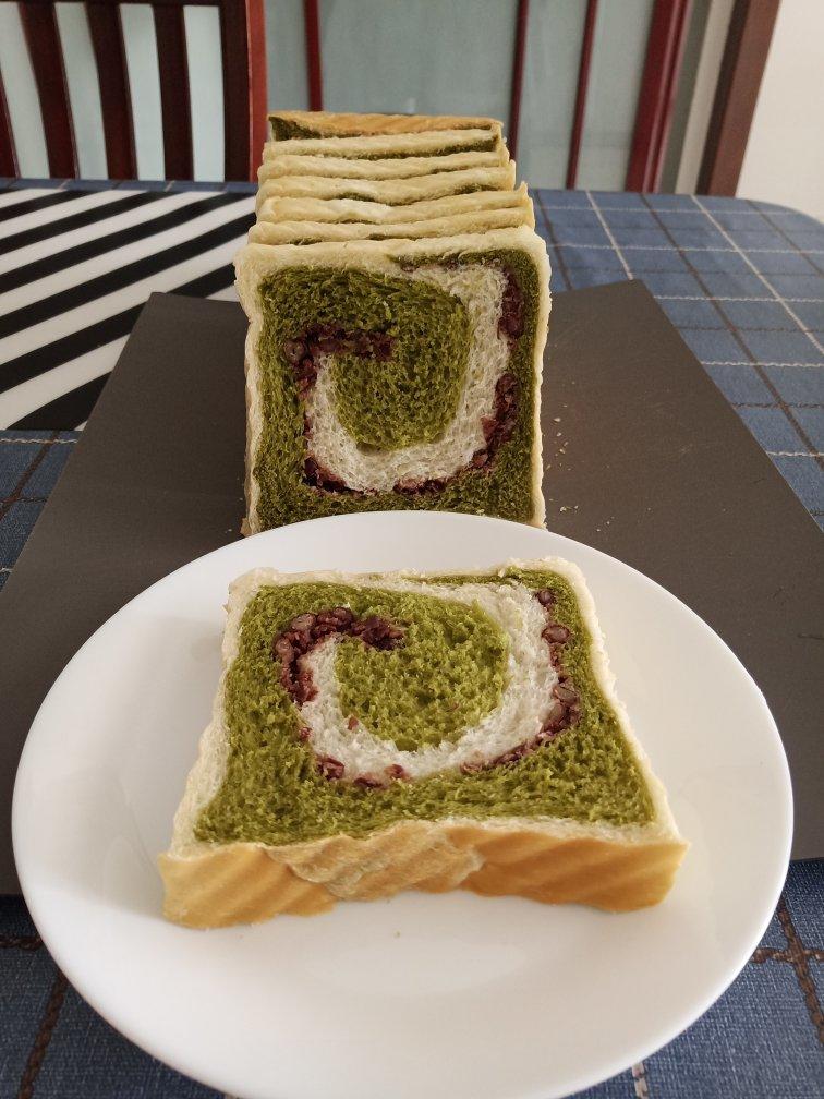 双色吐司-抹茶红豆/紫薯红豆