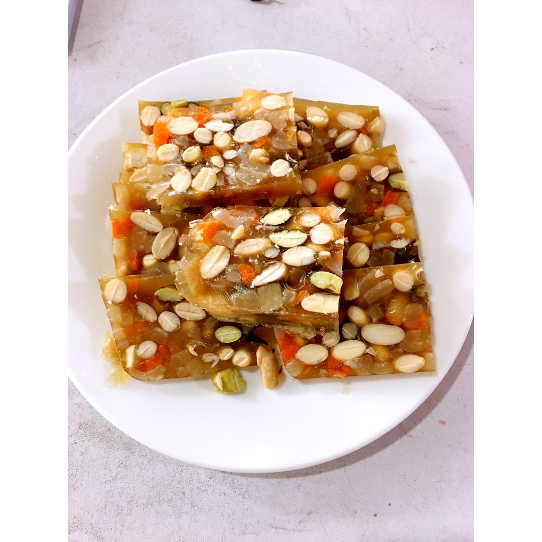 妙舒做的黄豆肉皮冻