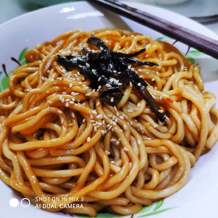 教你做香到舔盘子的灵魂葱油拌面🍜