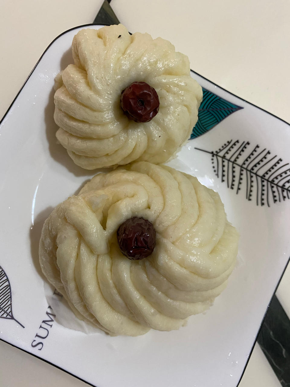 自发粉牛奶花朵馒头-旋转的舞裙（一发）