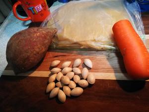 天冷了暖暖糖水 银杏腐皮+胡萝卜红薯丁 | 有啥做啥的做法 步骤2