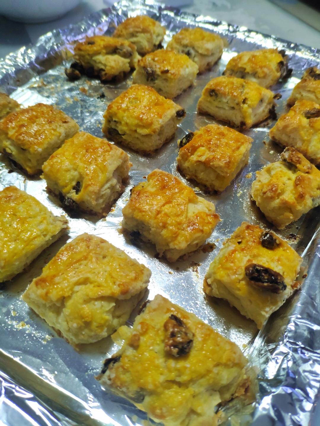 完美裂纹～百分百成功的超好吃奶香司康（禁止搬运）