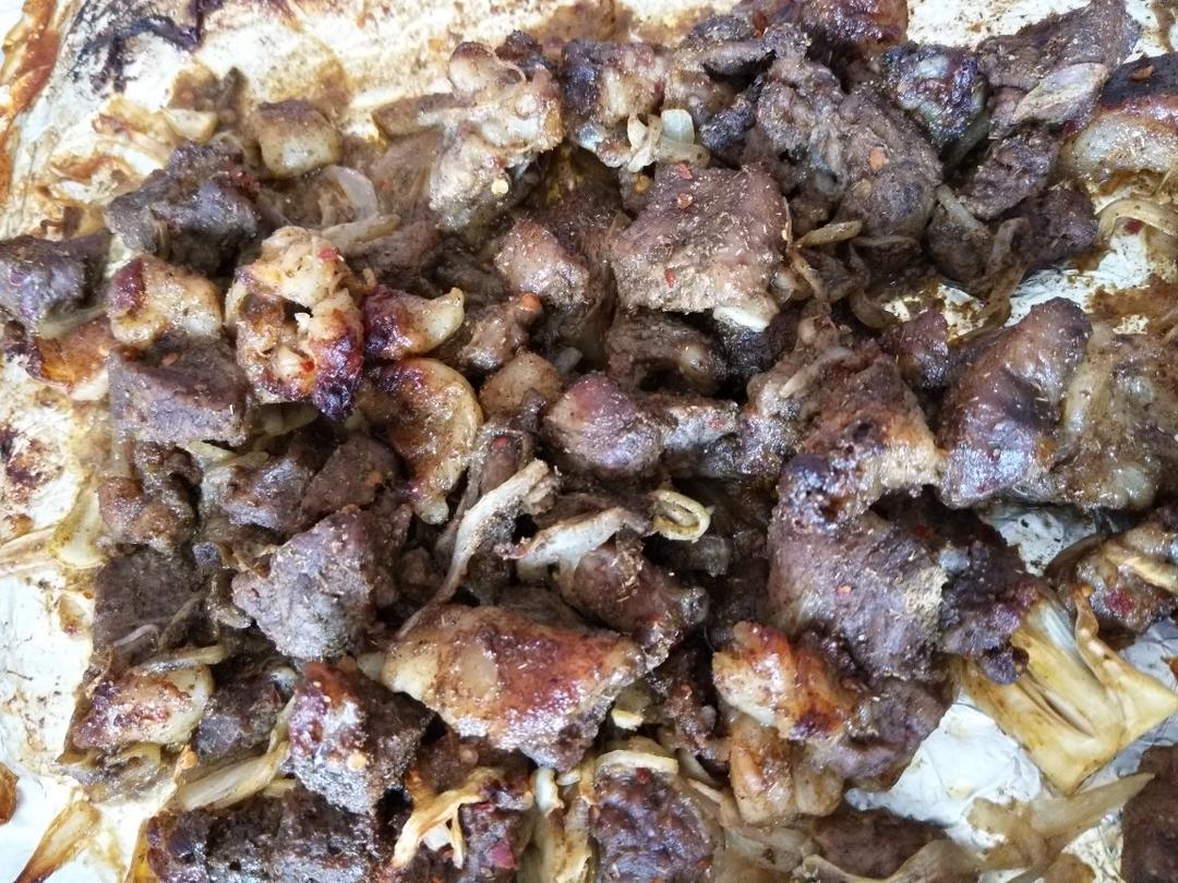 羊肉串用家里烤箱烤出明火烧烤的味道！