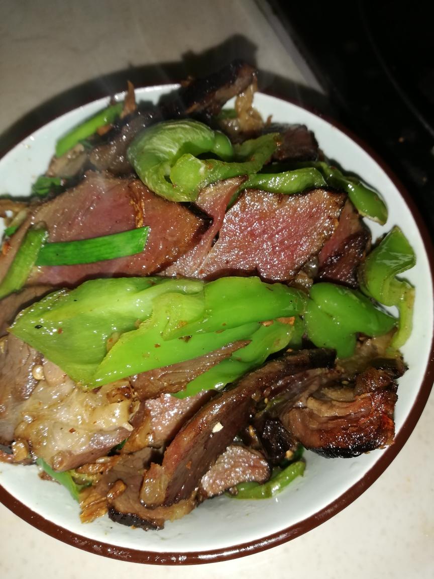 一道干咸菜炒腊肉,寻找小时候的味道