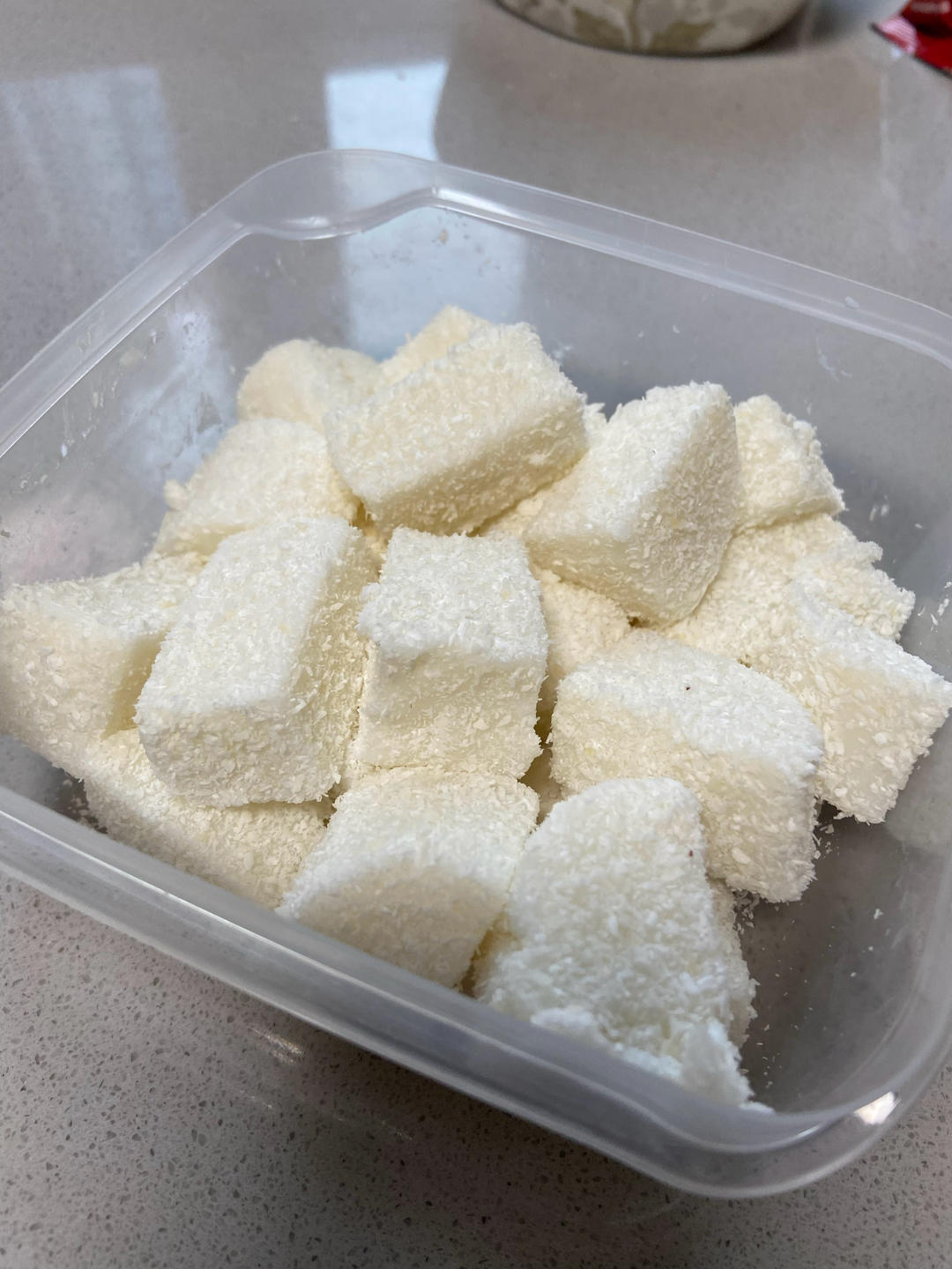 （椰浆）牛奶小方牛奶冻