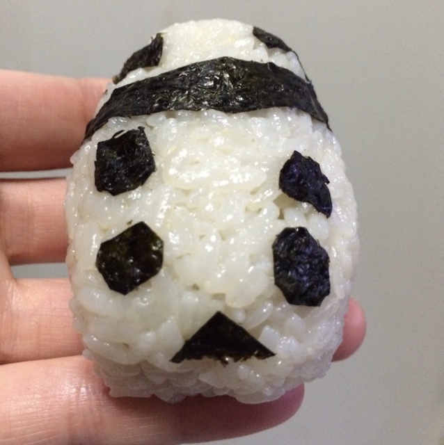 宝儿82t1做的熊猫饭团