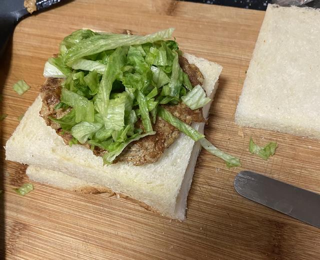自制牛肉汉堡三明治