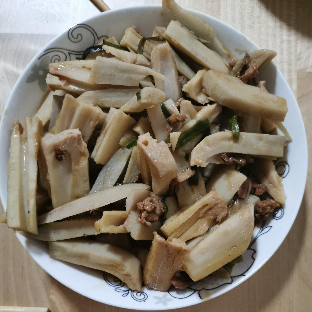 超下饭的莲藕炒肉