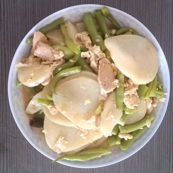 土豆烧豆角