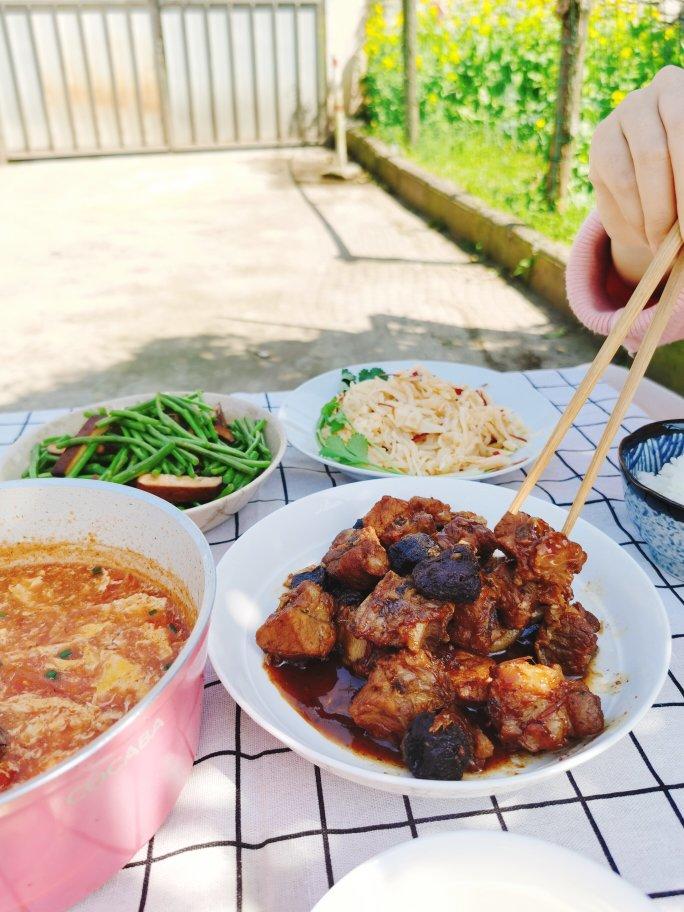 话梅排骨