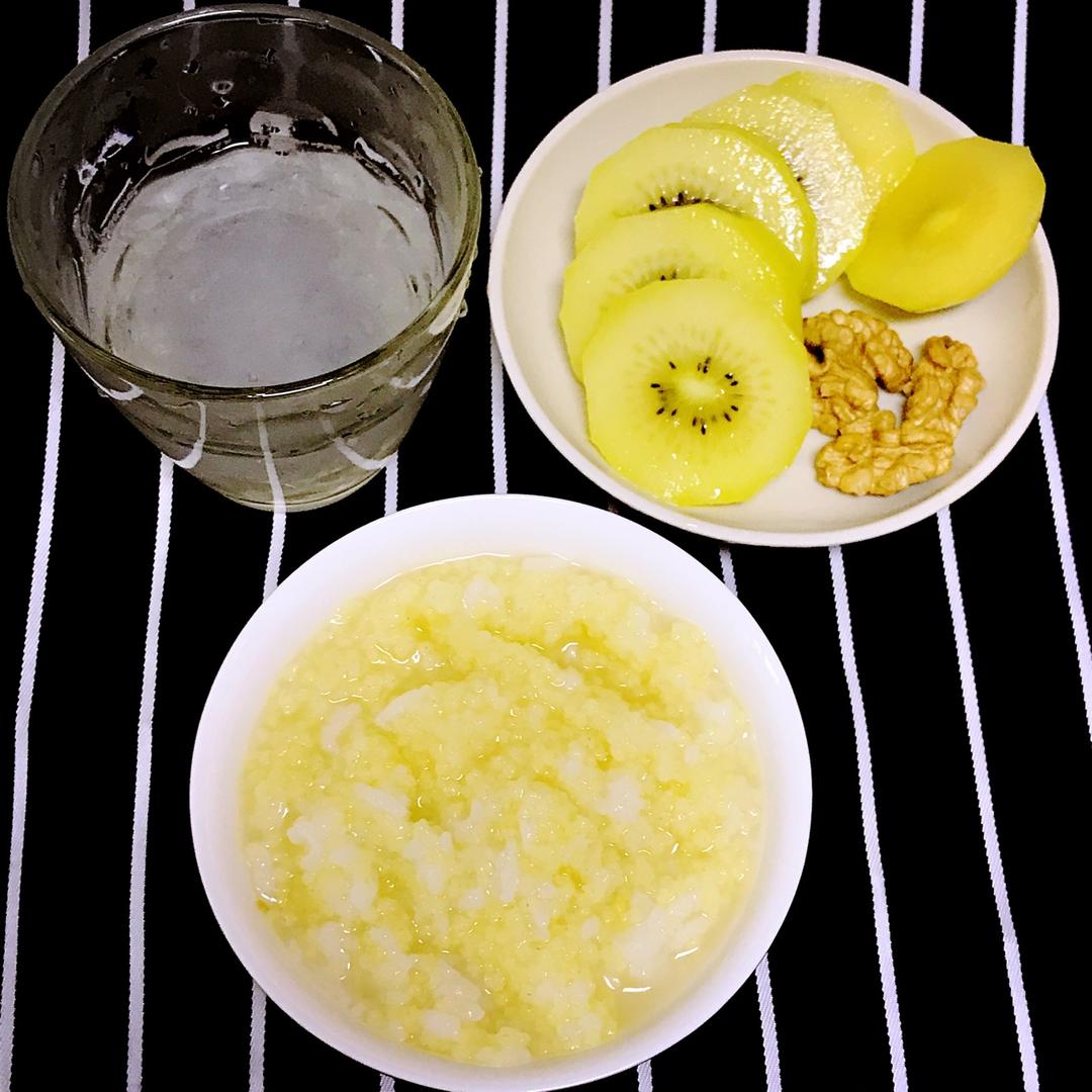 月子餐