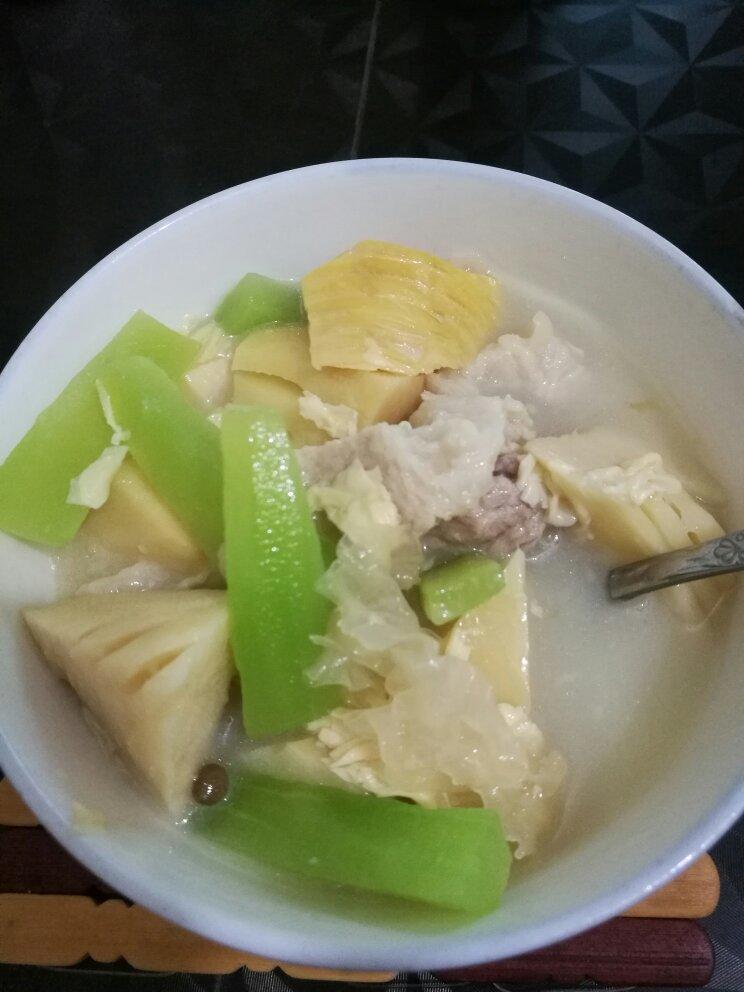 正宗腌笃鲜（金华火腿春笋版）