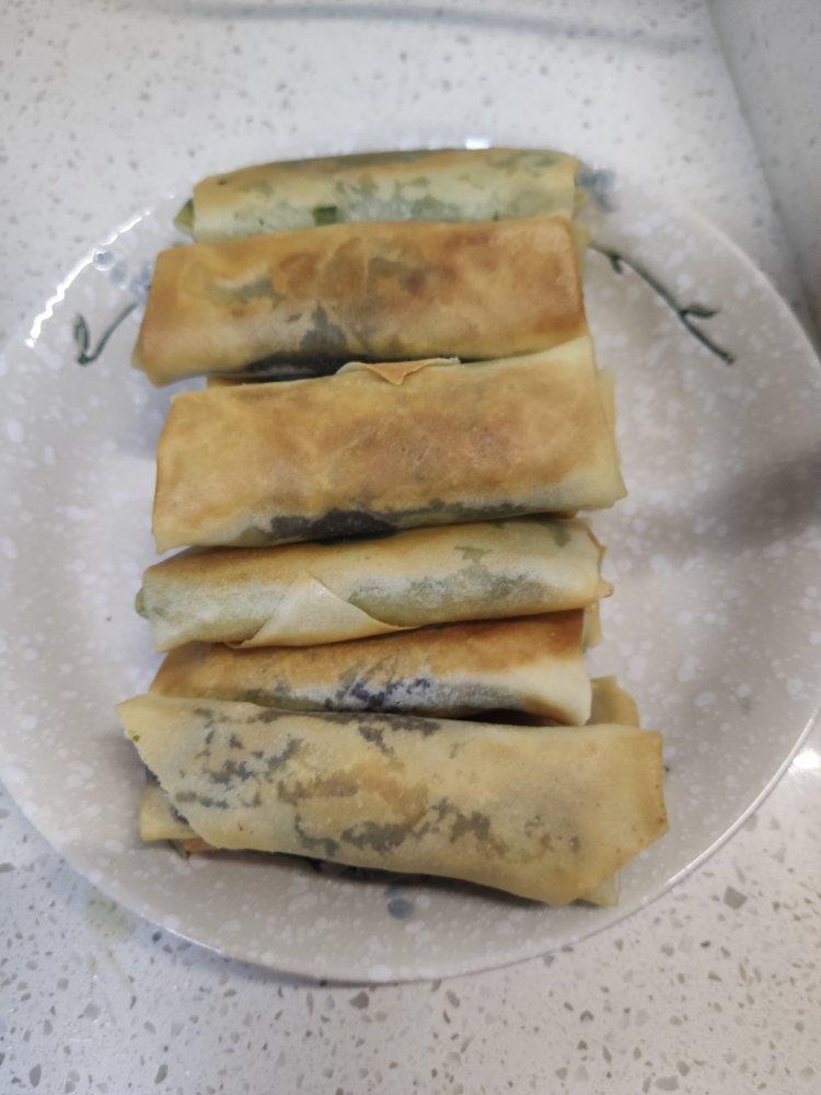 荠菜黄鱼春卷