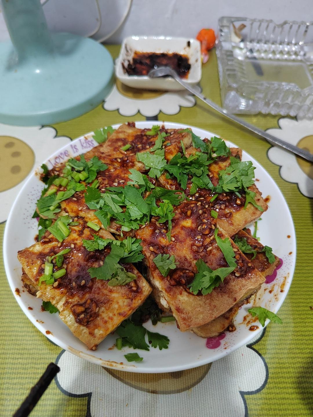 平底锅版铁板脆皮豆腐，赛过路边摊