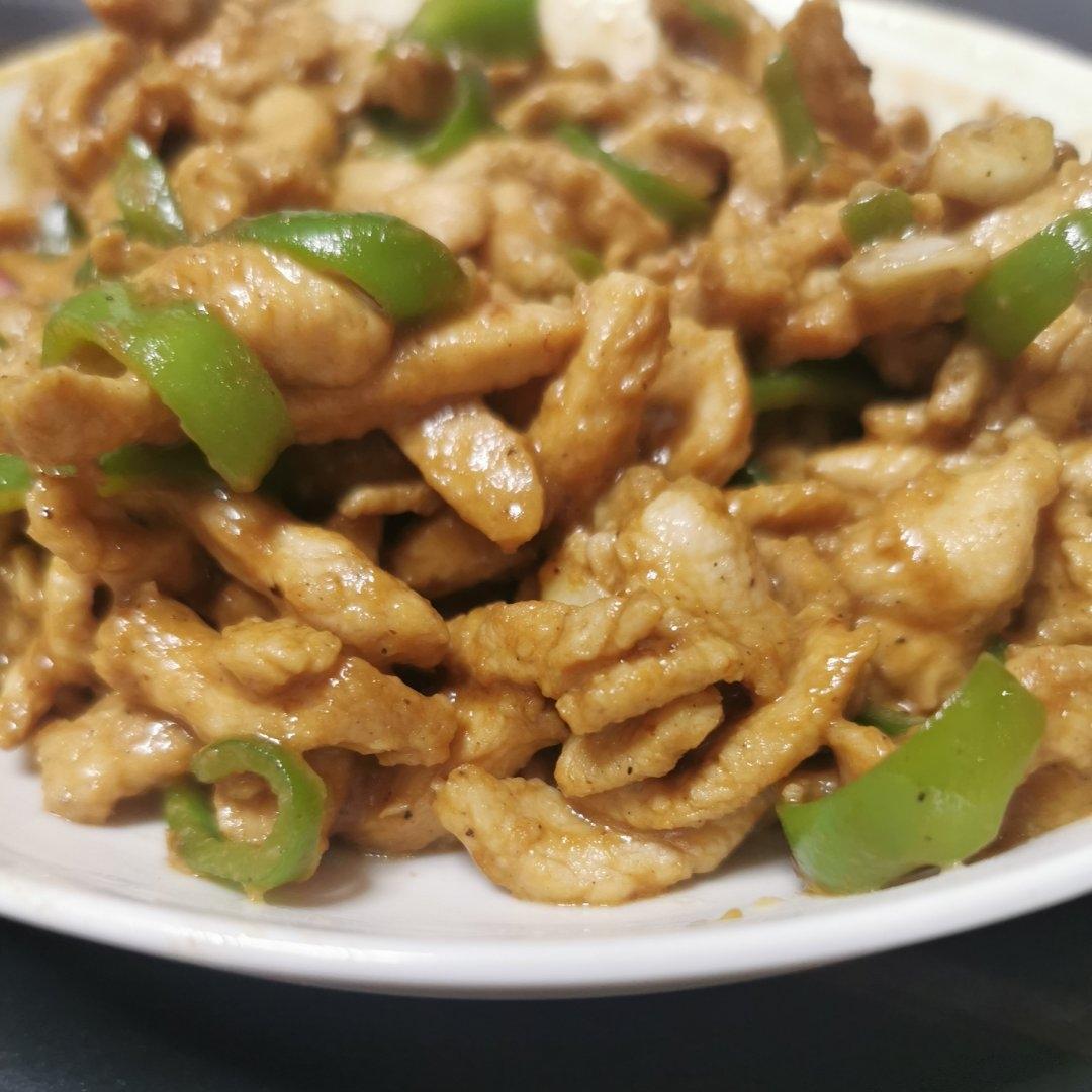 巨好吃的青椒炒鸡胸肉丝，超下饭